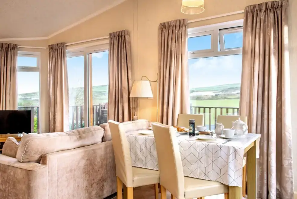 Open plan living area at Chi Prenn Byhan