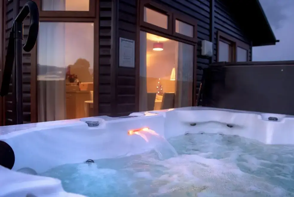 Private Hot Tub at Chi Prenn Byhan