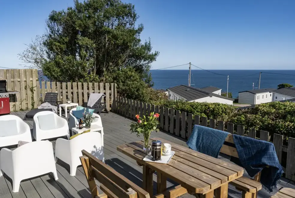 Decked area at Chy Lowen