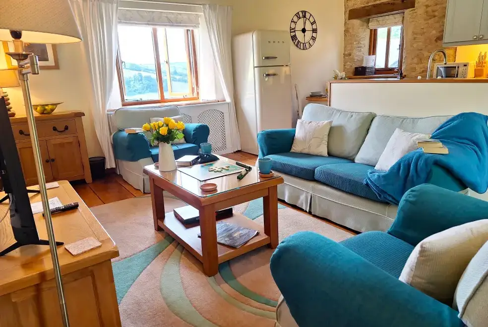 Lounge at Cider House at Nutcombe Cottages