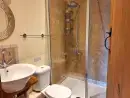 Ensuite bathroom at Cider House at Nutcombe Cottages - thumbnail photo