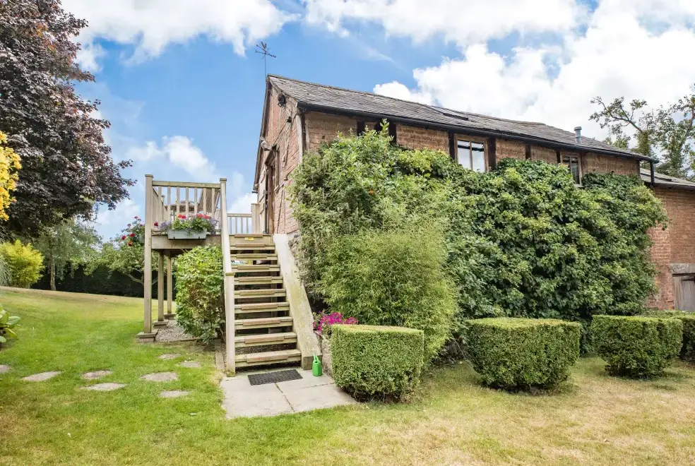 Garden at Cider Mill Country Cottage