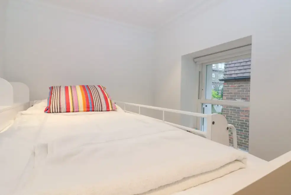 Bedroom at Cliffhanger House