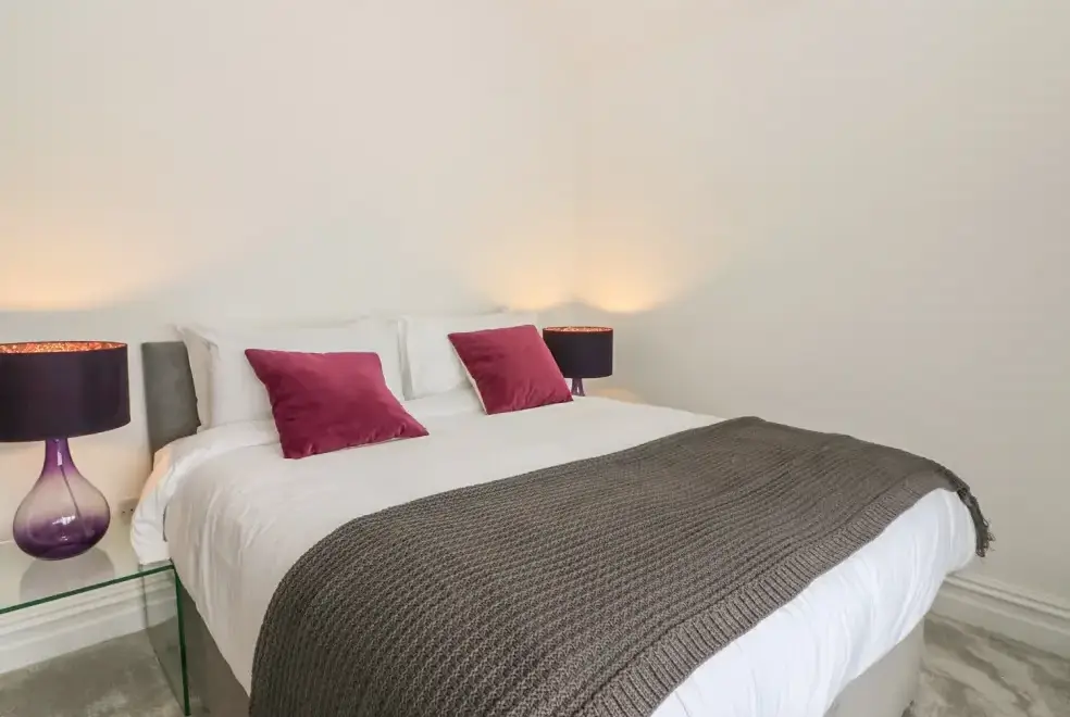 Bedroom at Cliffhanger House