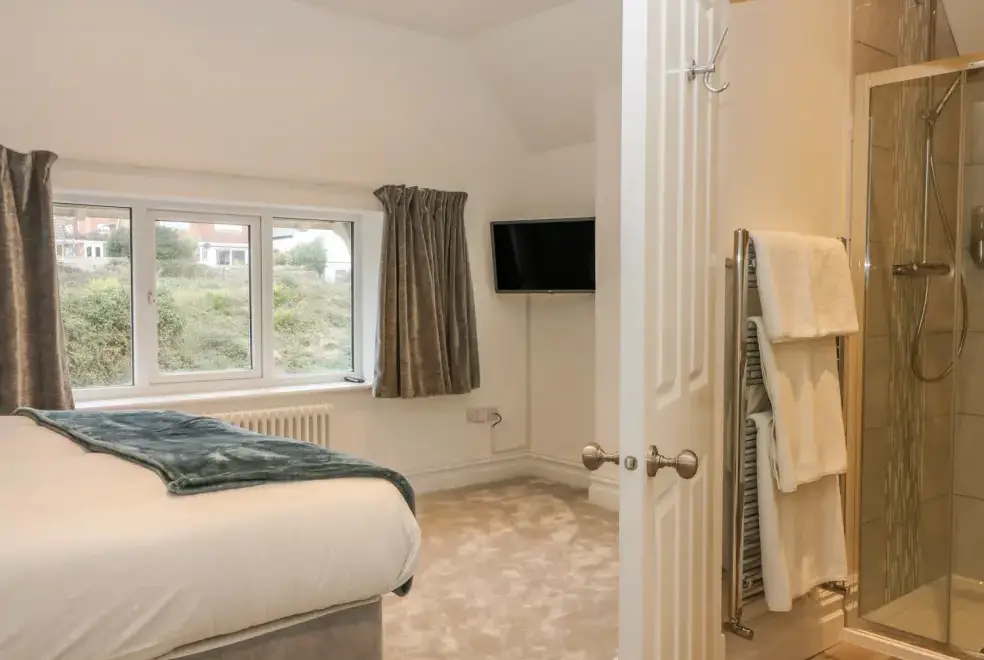 Bedroom at Cliffhanger House