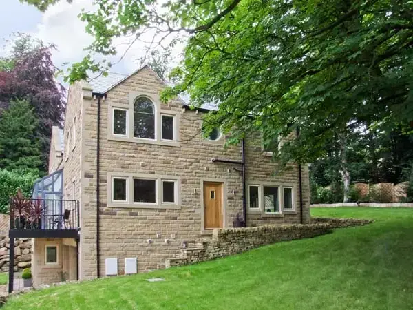  at Clouds Hill Holiday Home with Gym and Pool