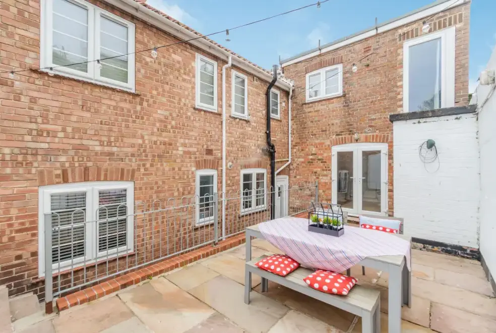 Patio area at Coastal Cottage near the Quayside