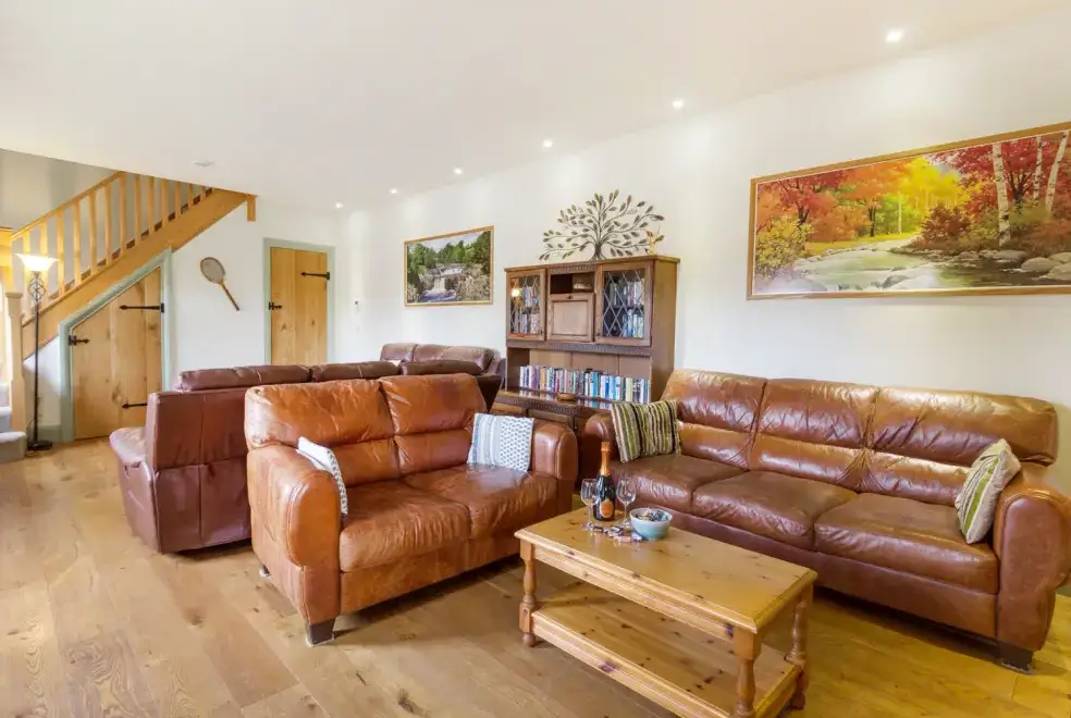 Lounge at Cobblers Barn