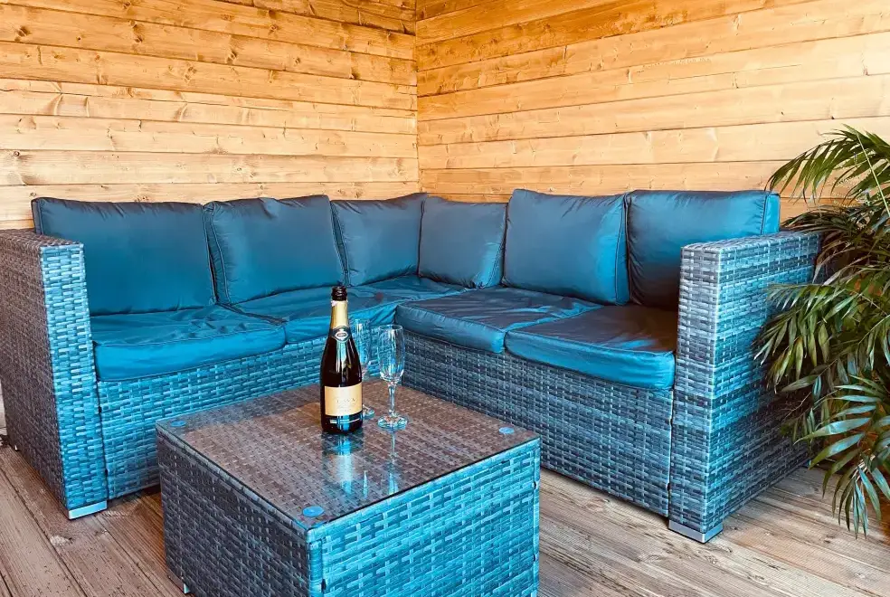 Decked area at Cobblers Barn