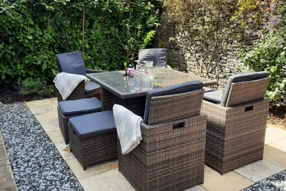 Patio area at Coddiwomple