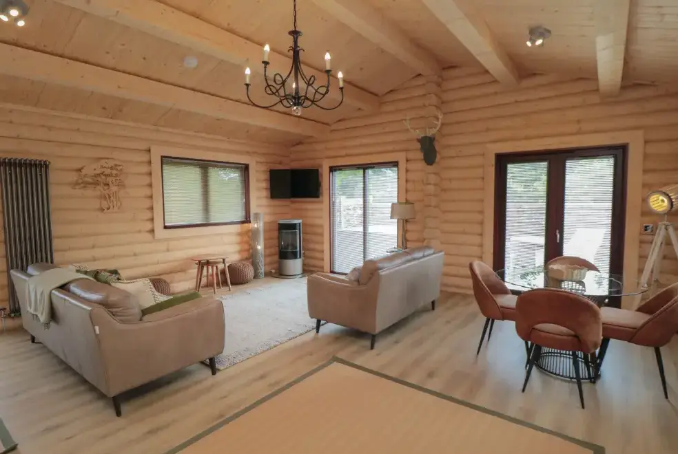 Lounge at Coldmoor Lodge 6