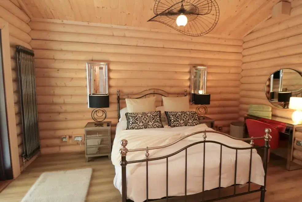 Bedroom at Coldmoor Lodge 6