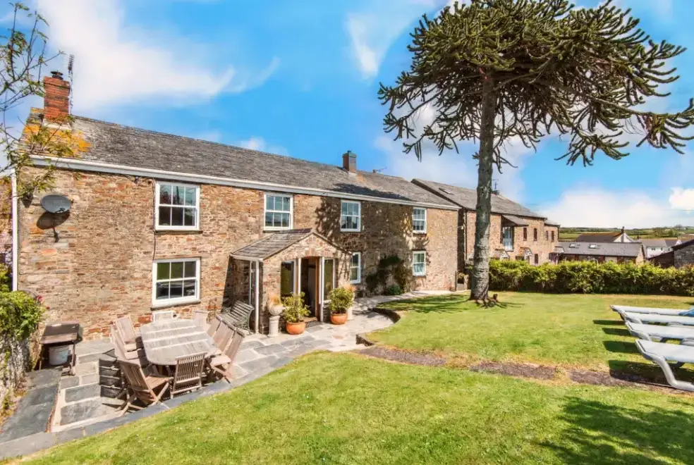 Garden at Court Farmhouse