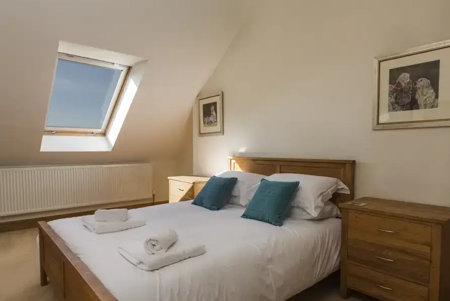  at Court Lodge, Hillfield Village