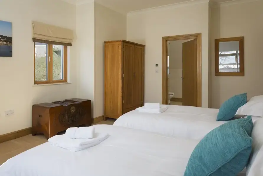  at Court Lodge, Hillfield Village