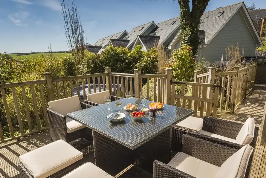  at Court Lodge, Hillfield Village