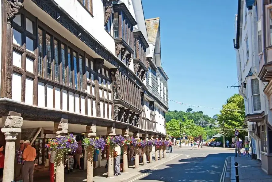  at Court Lodge, Hillfield Village