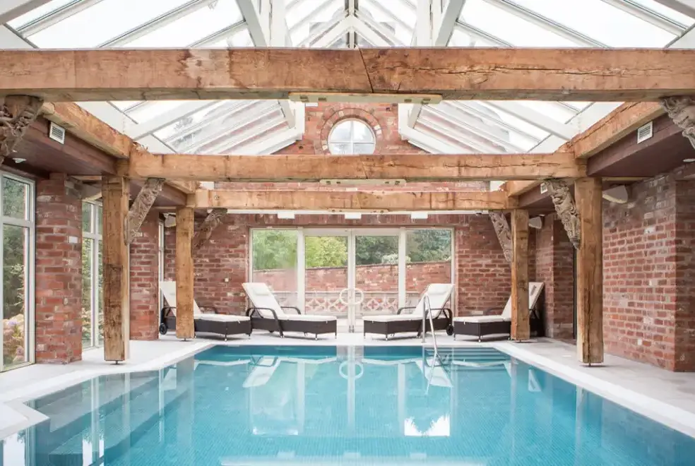 Private Swimming Pool at Courtyard Cottage