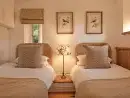Twin bedroom at Courtyard Cottage - thumbnail photo