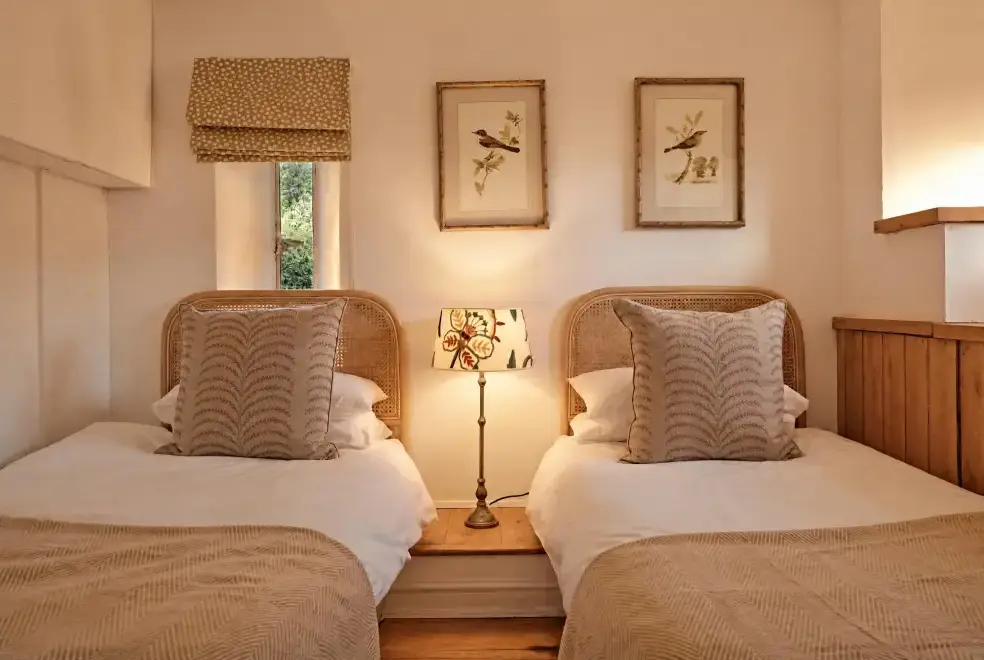 Twin bedroom at Courtyard Cottage