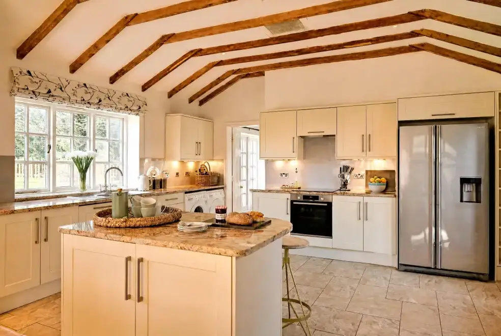 Kitchen/diner at Courtyard Cottage
