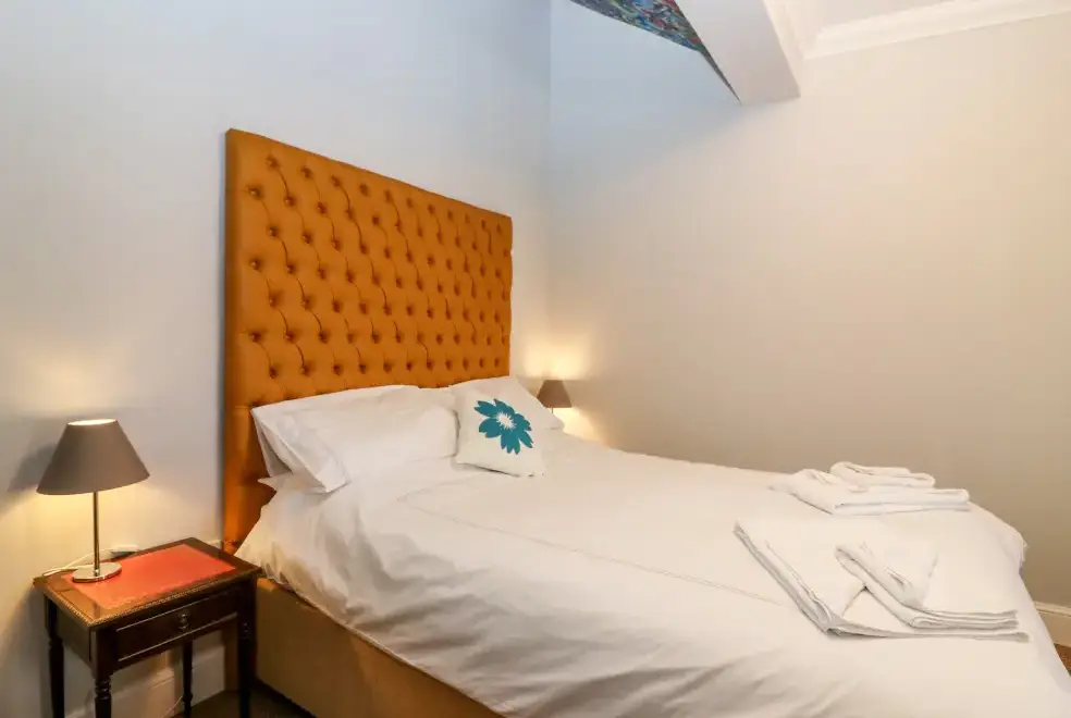 Bedroom at Courtyard Family Cottage, Central Scotland 