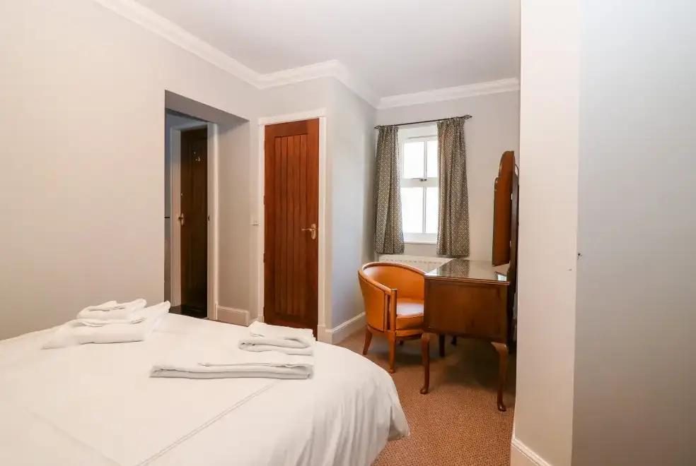 Bedroom at Courtyard Family Cottage, Central Scotland 