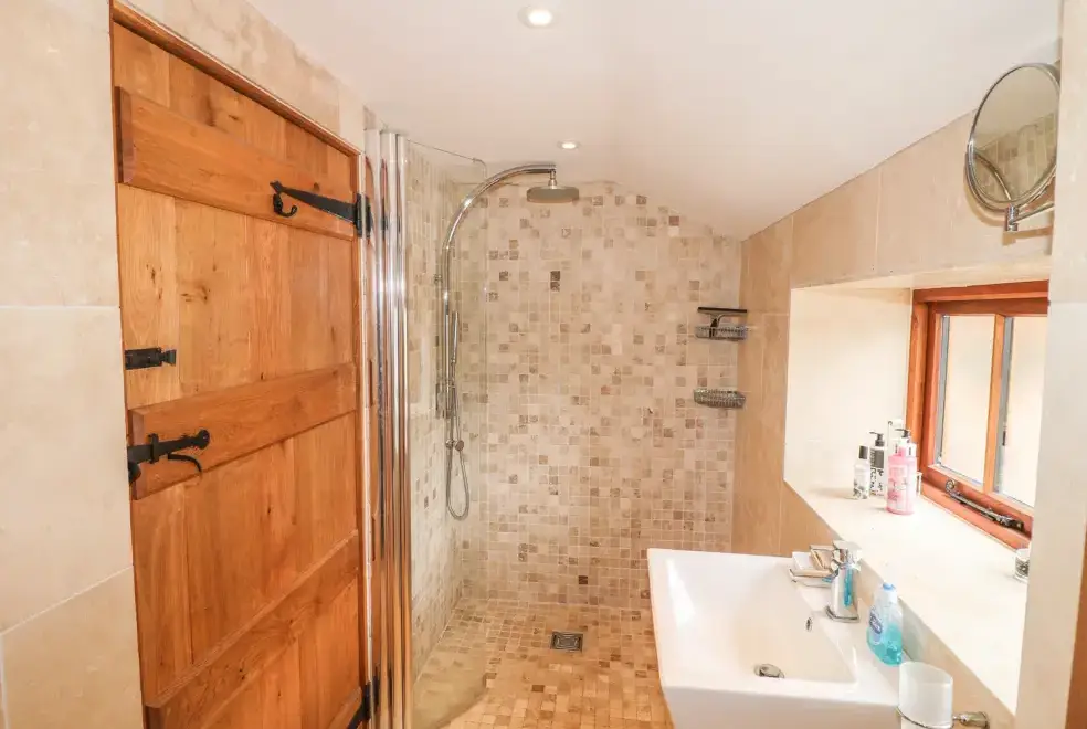 Shower room at Cow Barn, Peak District National Park