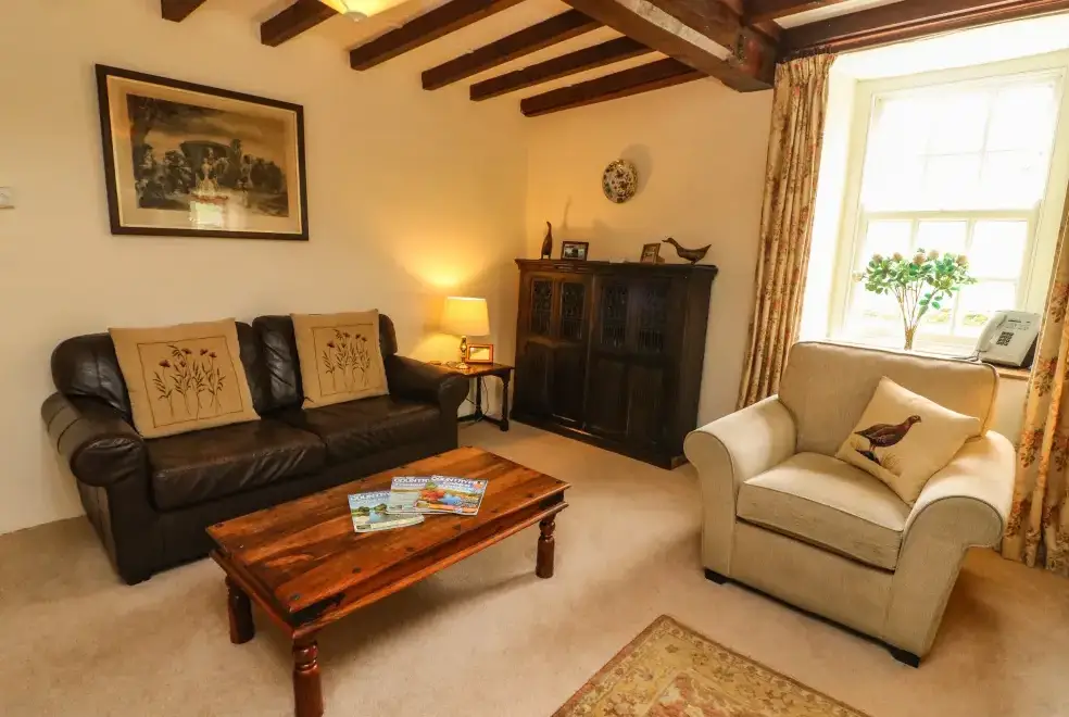 Lounge at Cowstonegill