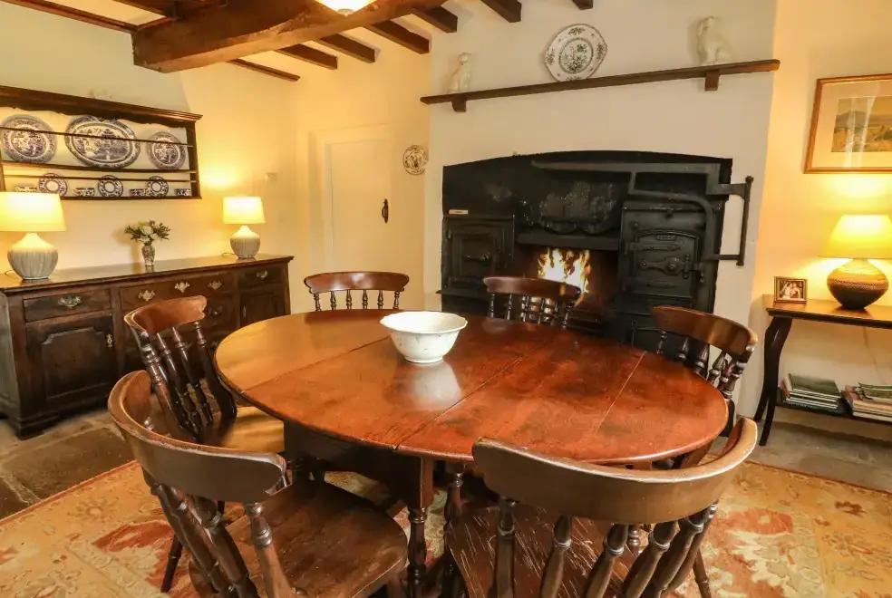 Dining room at Cowstonegill