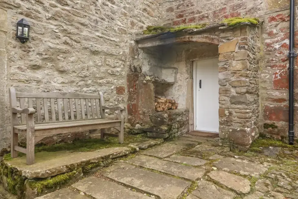 Patio area at Cowstonegill