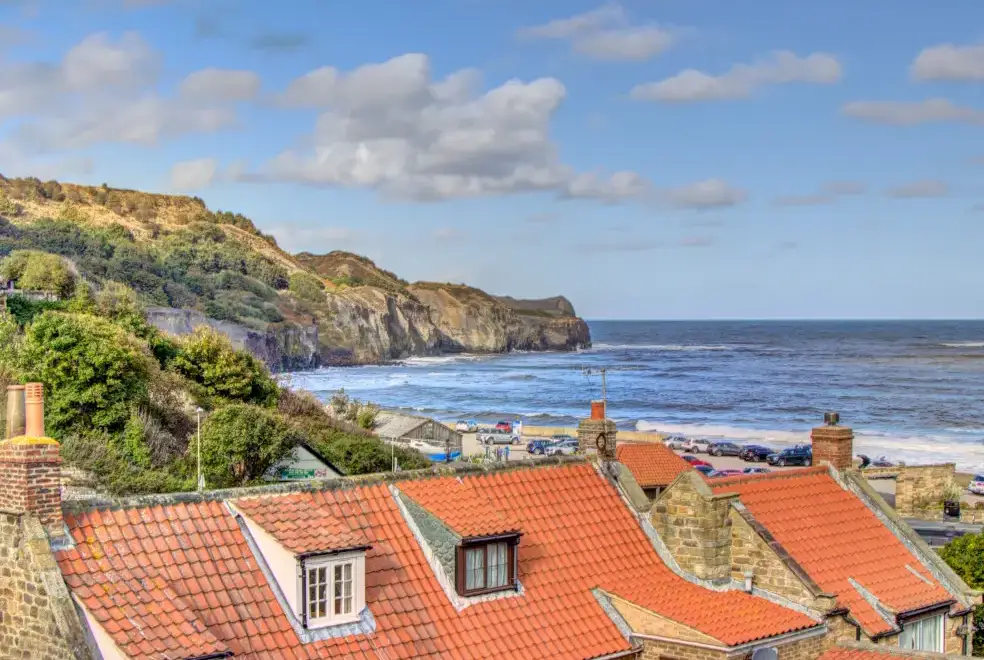 Coastal scenes near Crab Cottage