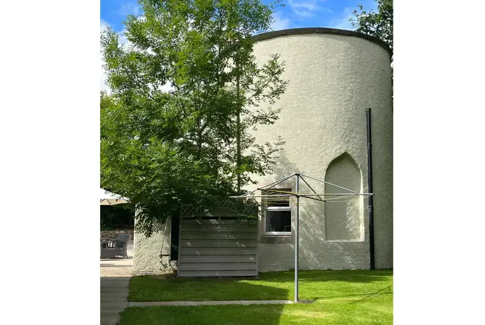 Craig Cottage, from the outside