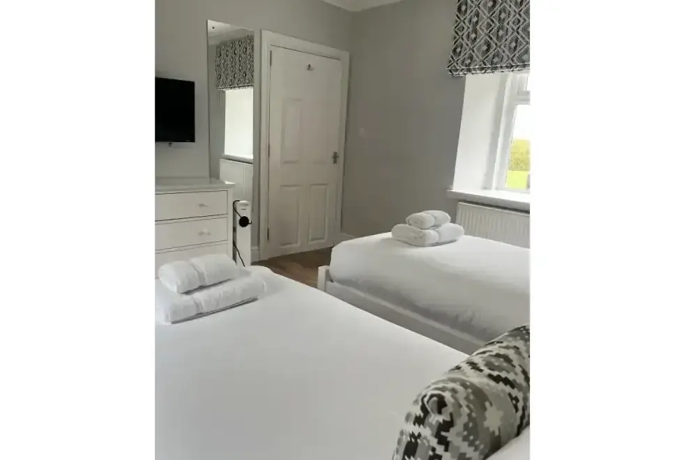 Twin bedroom at Craig Cottage