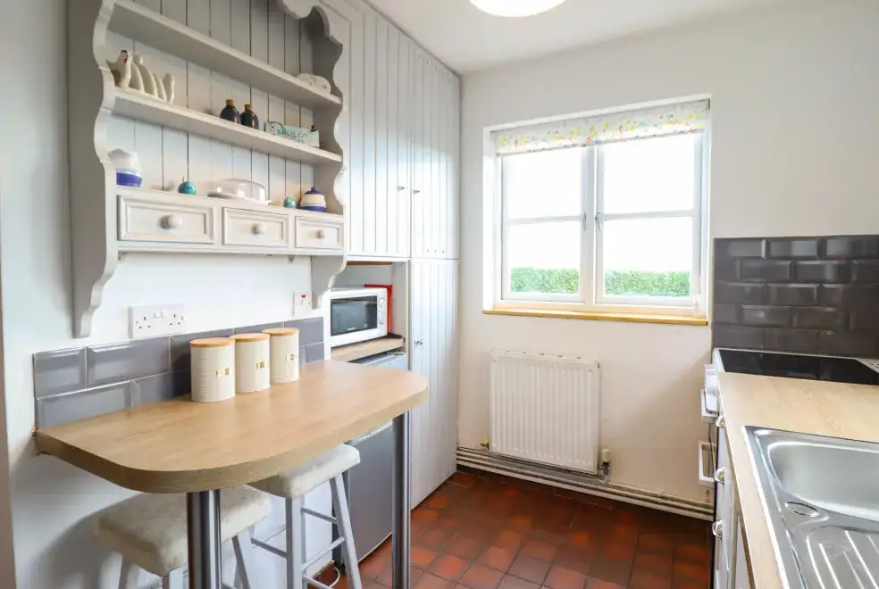 Kitchen/diner at Craiglwyd Bach