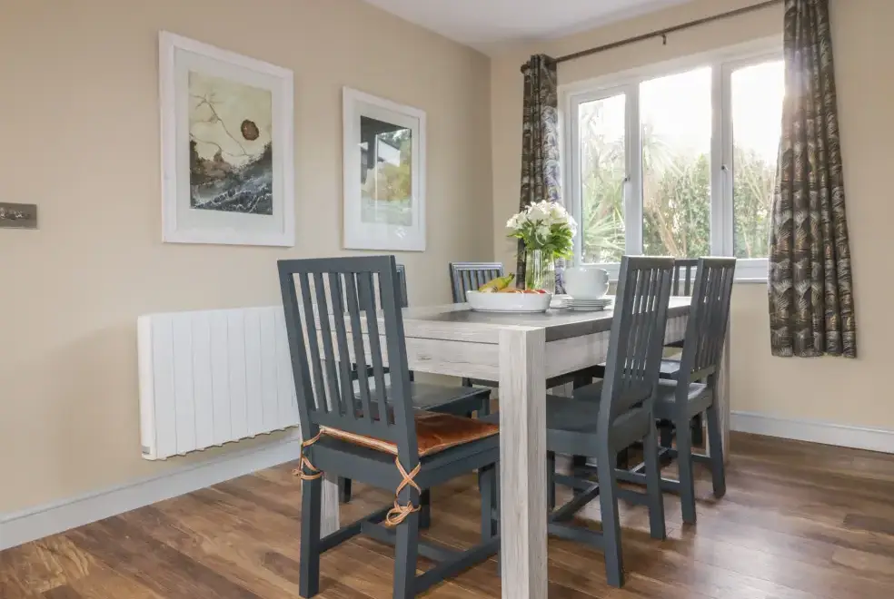 Dining room at Crantock Lodge