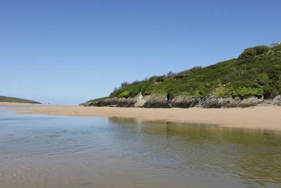Coastal scenes near Crantock Lodge