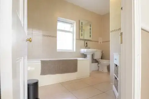 Family bathroom at Croft Country House, Herefordshire