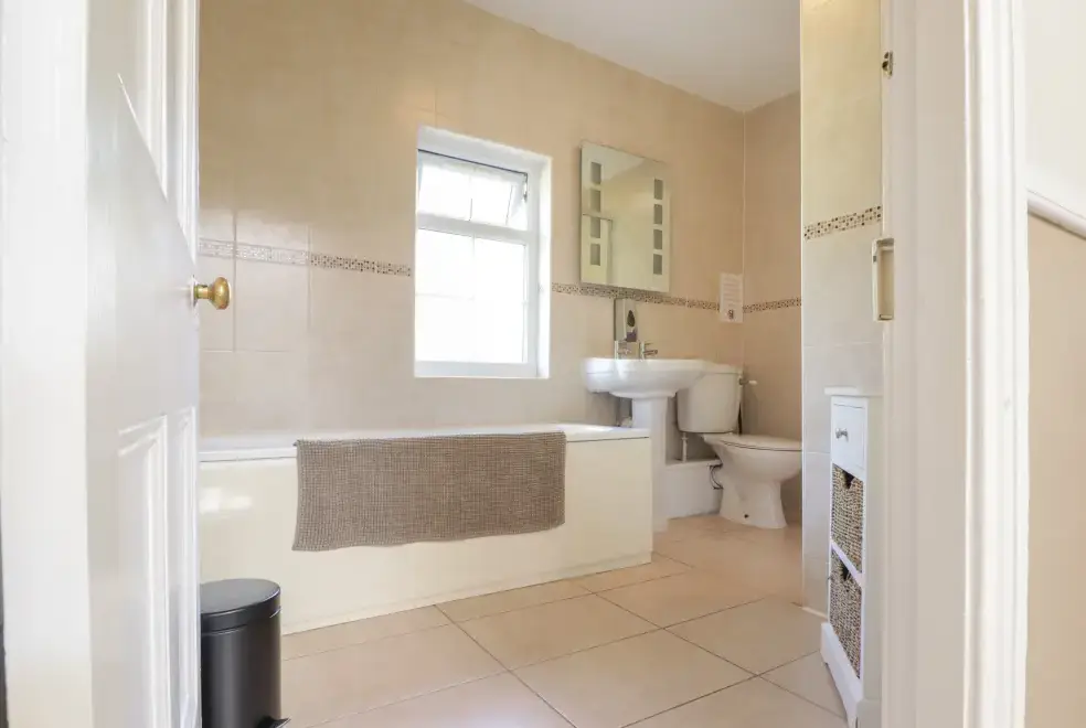 Family bathroom at Croft Country House