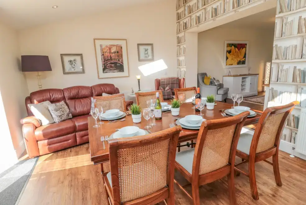 Dining room at Cushat House