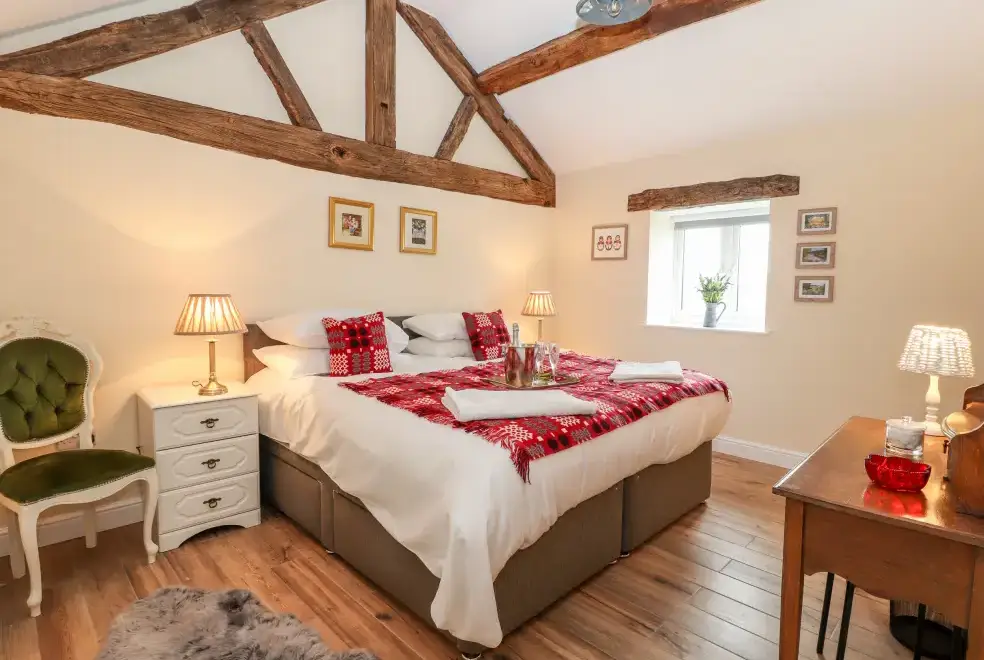  at Cut Moch, Plas Moelfre Hall Barns