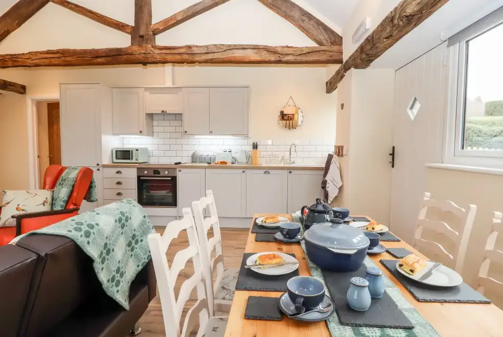  at Cut Moch, Plas Moelfre Hall Barns