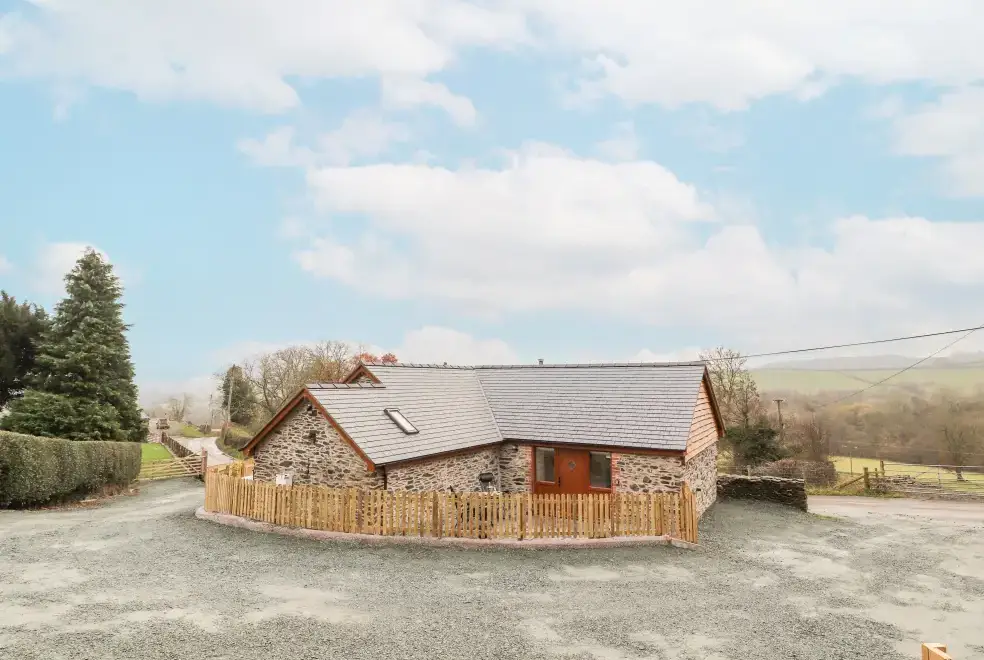  at Cut Moch, Plas Moelfre Hall Barns