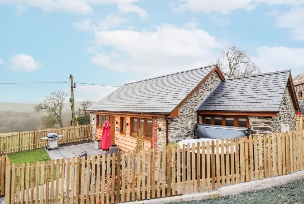  at Cut Moch, Plas Moelfre Hall Barns