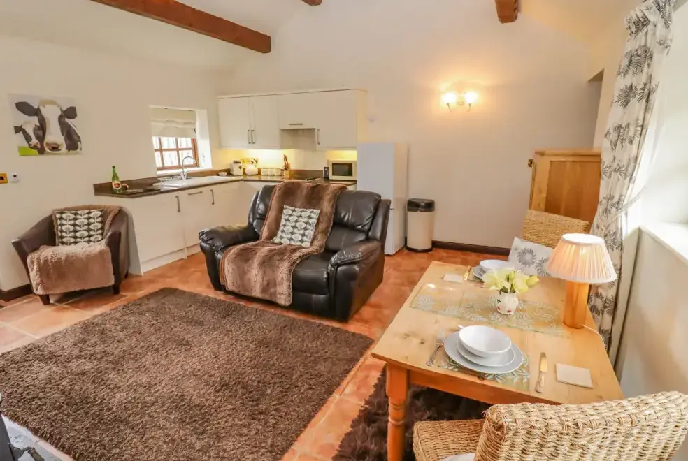 Open plan living area at Dairy Barn near the Cotswolds and Malvern HIlls