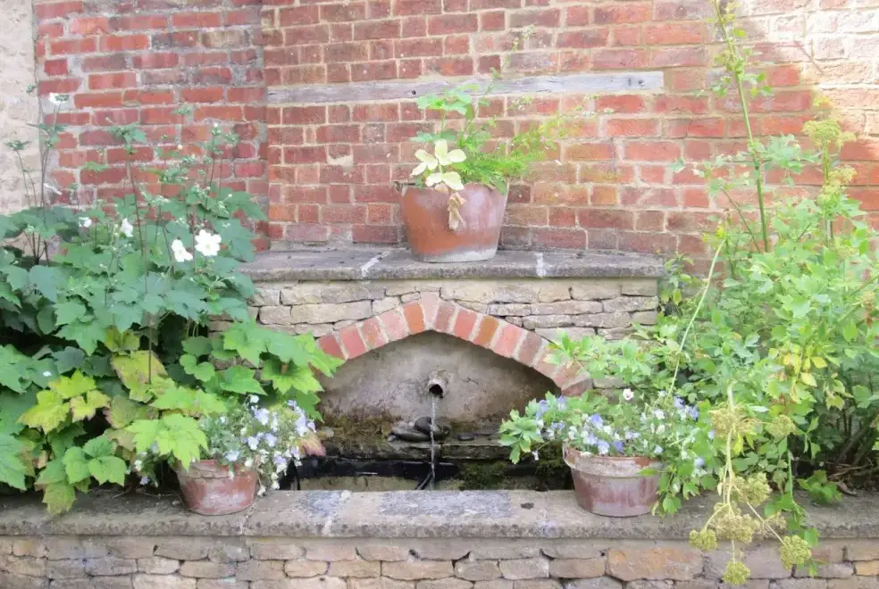 Garden at Dairy Cottage (Cotswolds)