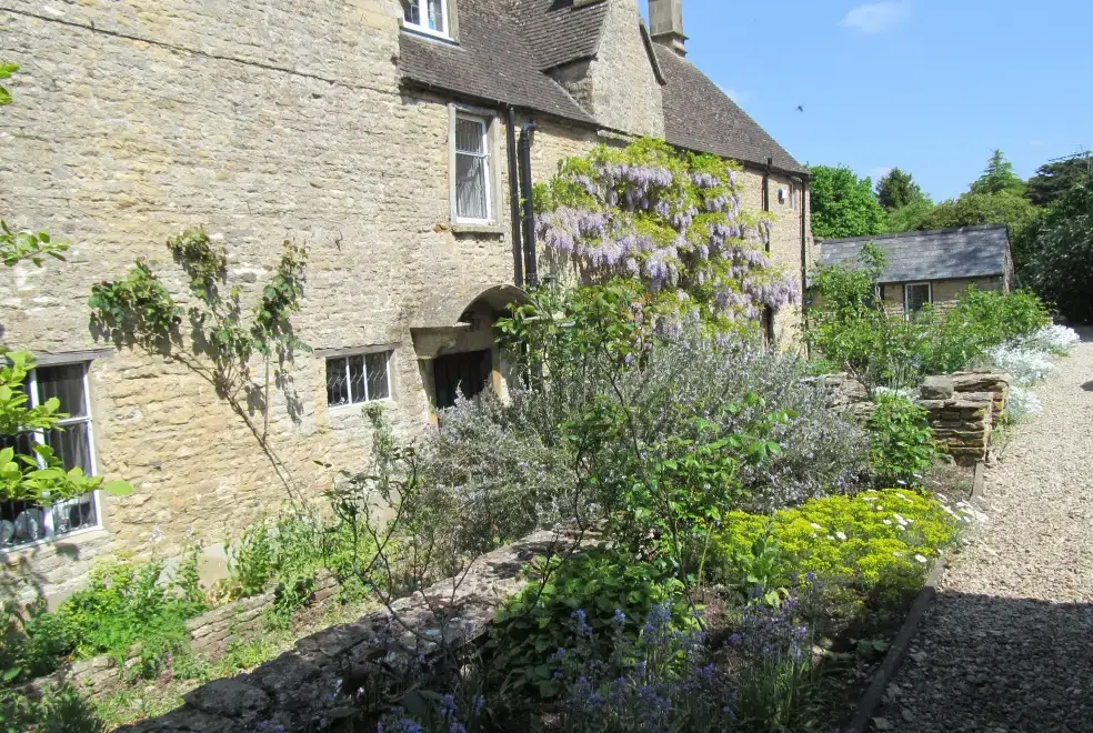 Dairy Cottage (Cotswolds), from the outside
