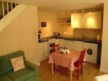 Kitchen/diner at Dairy Cottage (Cotswolds)