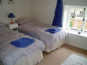 Children's bedroom at Dairy Cottage (Cotswolds)