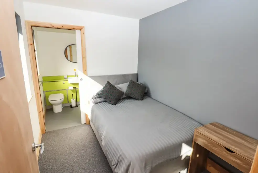 Bedroom at Dale's Lodge